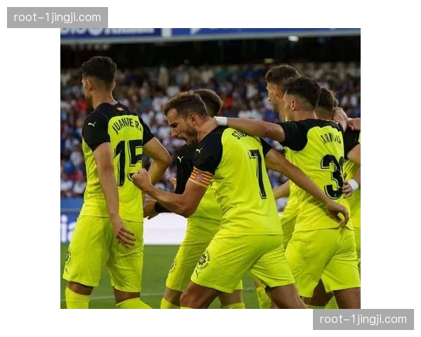 齐甘科夫与瓦纳特锋线搭档 赫罗纳边路突击能力提升 齐甘科夫与瓦纳特锋线搭档 赫罗纳边路突击能力提升